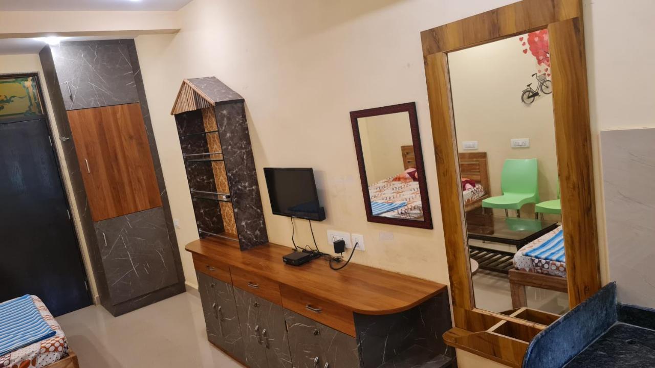 Godwill Kimo Guest House Seraulim Madgaon Exterior photo
